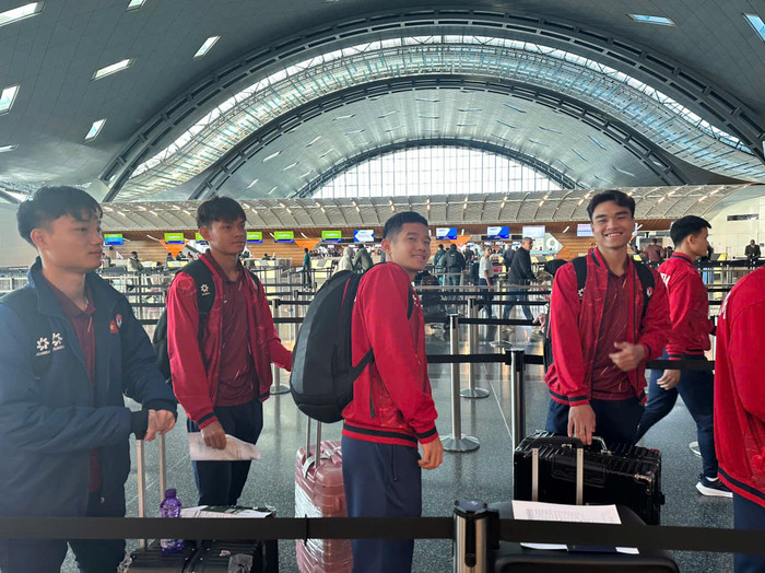 U23 Việt Nam đã di chuyển sang Saudi Arabia. Ảnh: VFF
