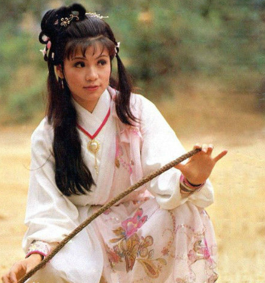 Hoàng Dung là mỹ nhân thông minh, lanh lợi và giàu sức sống bậc nhất Kim Dung