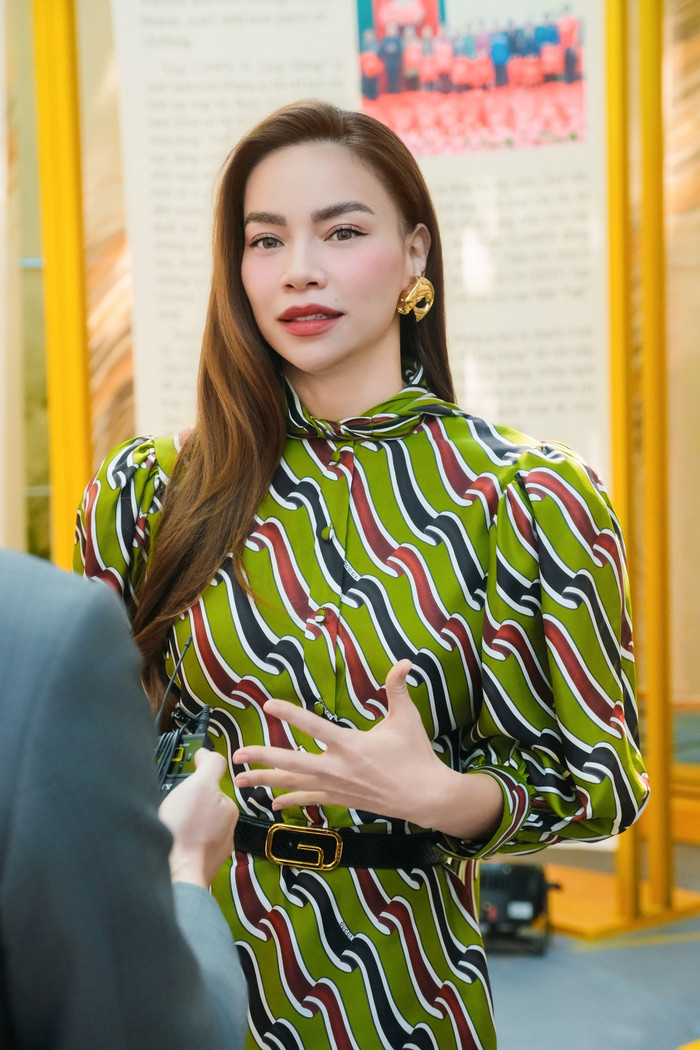 Hồ Ngọc Hà luôn gây ấn tượng với phong cách thời trang sang chảnh. Ảnh: FBNV