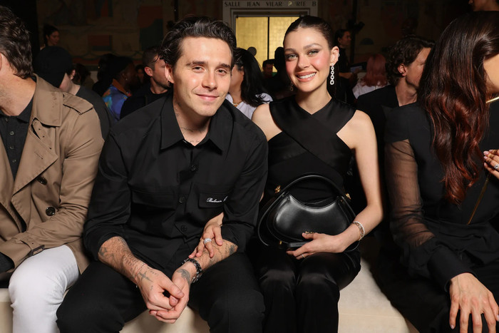 Brooklyn Peltz Beckham và Nicola Peltz năm 2024. Ảnh: Pascal Le Segretain/Getty Images.