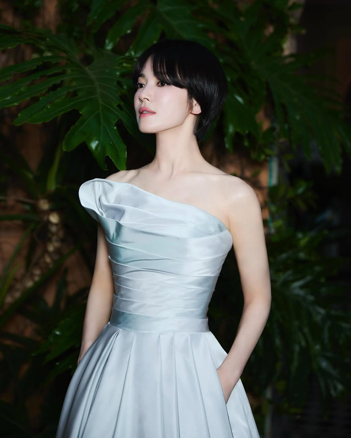 Ngoài vai trò diễn viên, Song Hye Kyo còn là gương mặt quen thuộc với nhiều nhãn hàng, thương hiệu lớn. Ảnh: IGNV