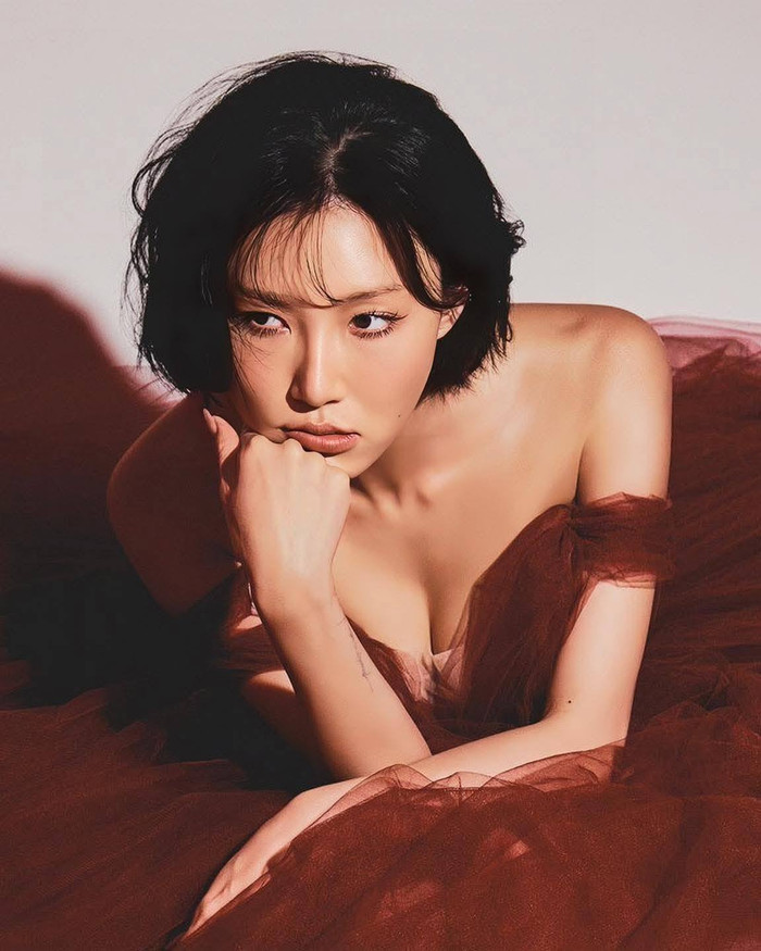 Kỳ tích mang tên Hwasa Ảnh 1