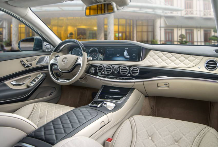 Nội thất bên trong chiếc xe của Ninh Dương Lan Ngọc. (Ảnh: Mercedes-Benz)