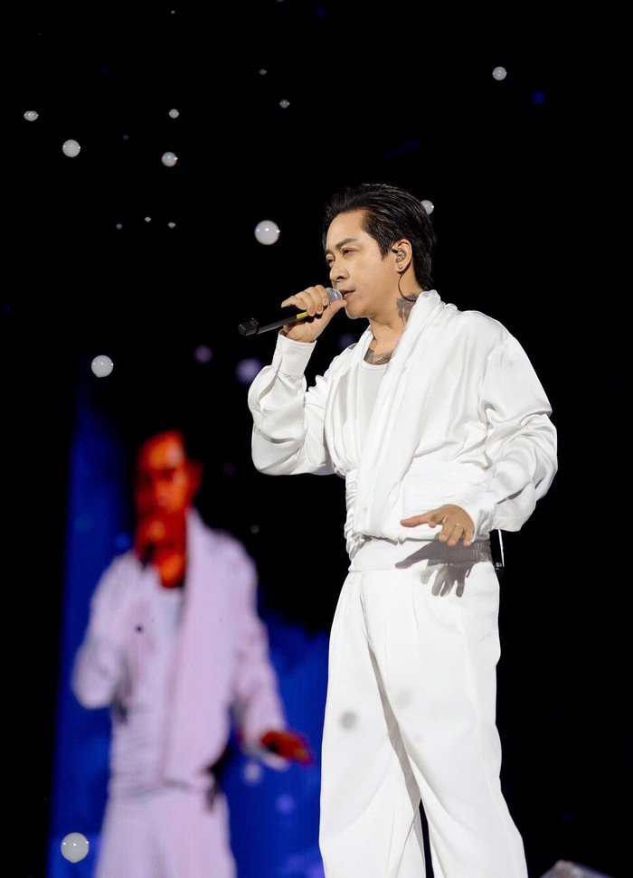 Tuấn Hưng nói gì sau khi bị chê giọng hát xuống cấp? Ảnh 1