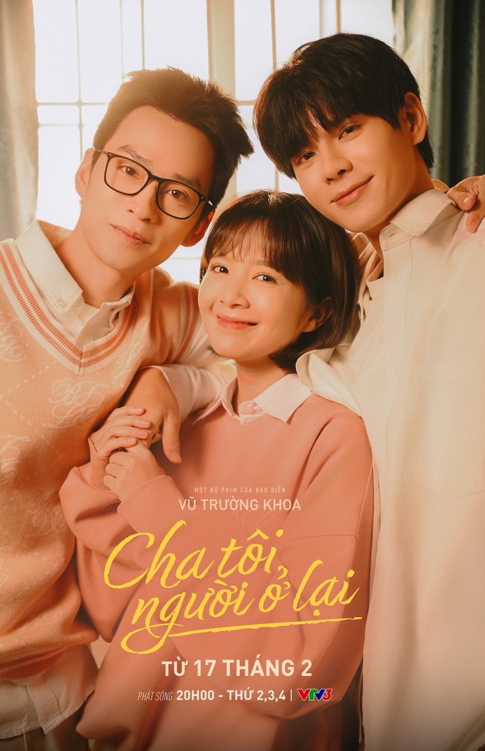 Dẫn đầu bảng xếp hạng, Cha Tôi Người Ở Lại được xem là bộ phim quốc dân của năm 2025. Tác phẩm tạo dấu ấn mạnh mẽ nhờ khai thác sâu sắc tình phụ tử và sự gắn kết gia đình, lập mức rating ấn tượng trên sóng truyền hình.