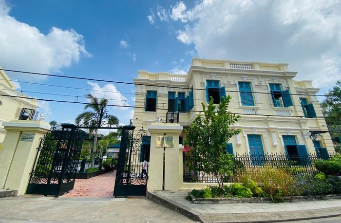 Dinh thự Công tử Bạc Liêu.