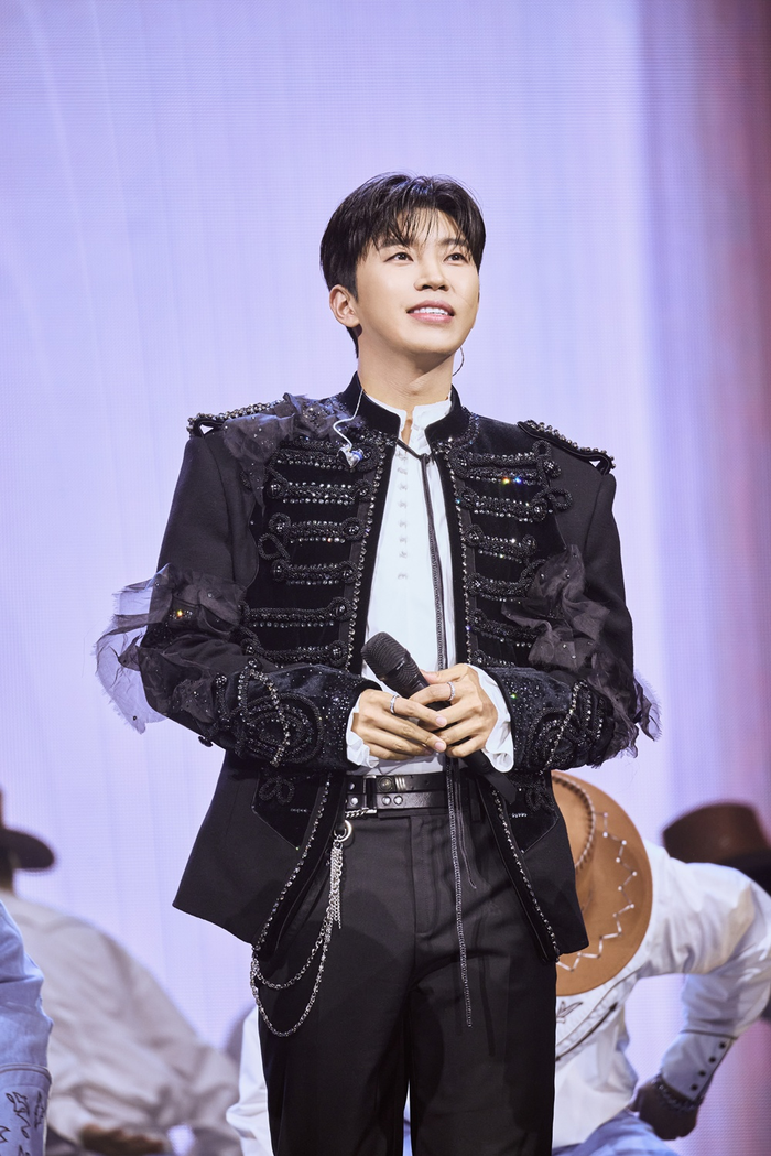 BTS 'cạnh tranh' BLACKPINK Ảnh 4