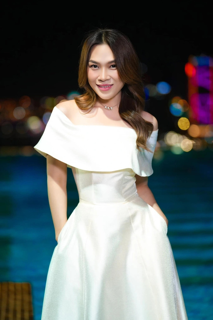 Ca sĩ Mỹ Tâm sinh ra và lớn lên ở Đà Nẵng - vùng đất với nhiều địa danh nổi tiếng và món ăn ngon.