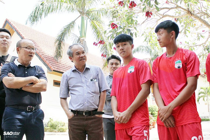 Bầu Đức: Cái tâm trong lúc khó, cái tầm khi thuận lợi Ảnh 3