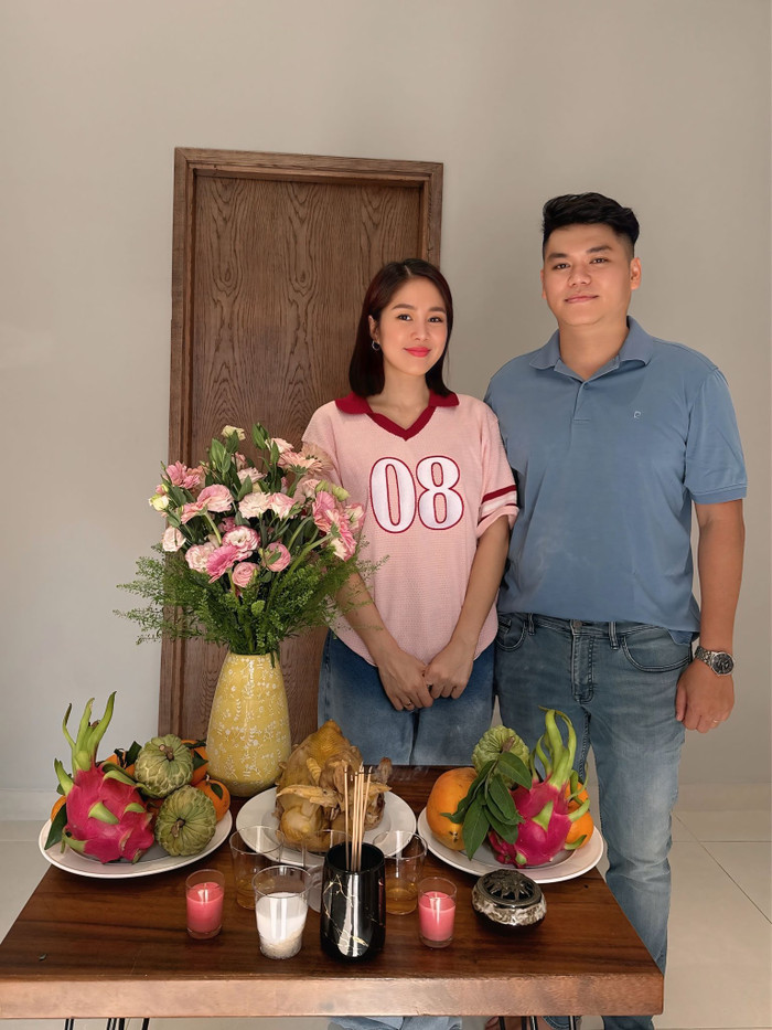 Nhiều khán giả, đồng nghiệp gửi lời chúc mừng đến vợ chồng diễn viên Lê Phương.