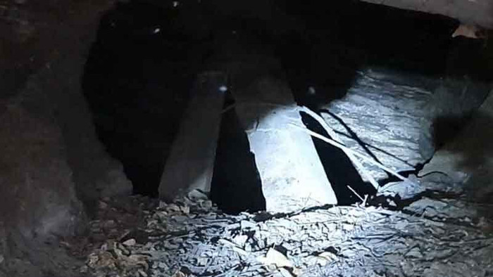 Xôn xao con lươn khổng lồ 800 năm tuổi, người dân đến hang ổ kiểm tra Ảnh 3