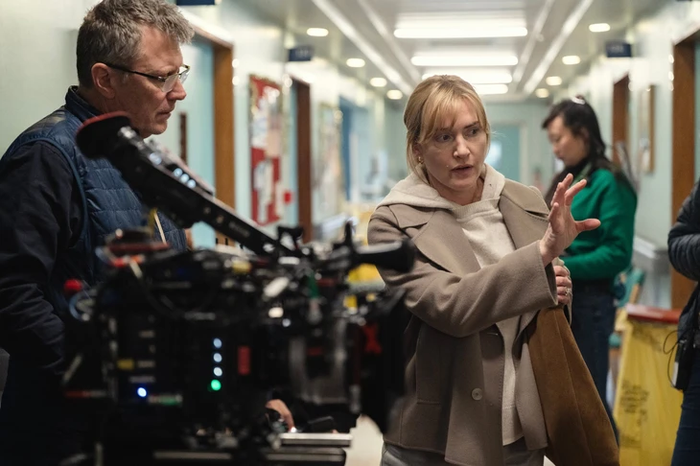 Goobye June là bộ phim đầu tay do Kate Winslet làm đạo diễn - Ảnh: The Hollywood Reporter