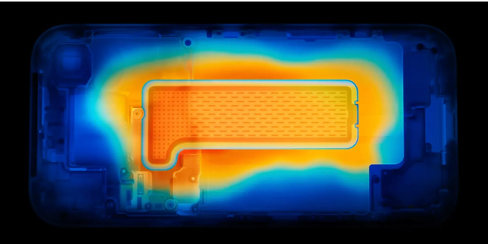 Hệ thống tản nhiệt của iPhone 17 Pro mang ý nghĩa lớn khi các dòng iPhone 15 Pro hay 16 Pro đều bị phàn nàn về vấn đề nóng máy.