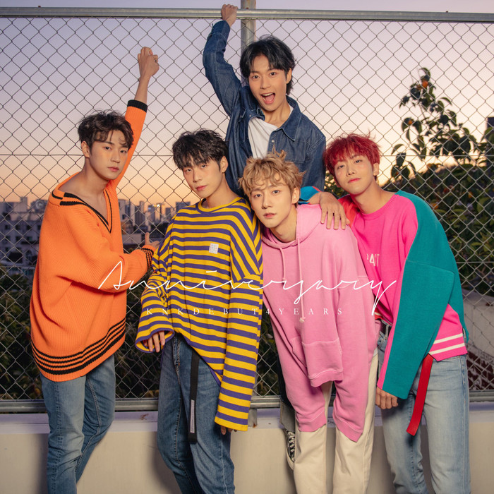 8 nhóm nhạc Kpop debut năm 2016 trụ vững đến hiện tại: BLACKPINK chạm đỉnh cao, xuất hiện 1 'ngoại lệ' Ảnh 3