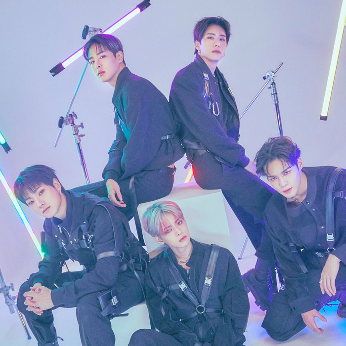 8 nhóm nhạc Kpop debut năm 2016 trụ vững đến hiện tại: BLACKPINK chạm đỉnh cao, xuất hiện 1 'ngoại lệ' Ảnh 9