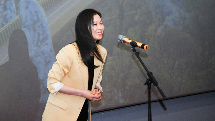 Câu chuyện sức khỏe của Moon So Ri cũng một lần nữa gióng lên hồi chuông cảnh báo cho giới nghệ sĩ.