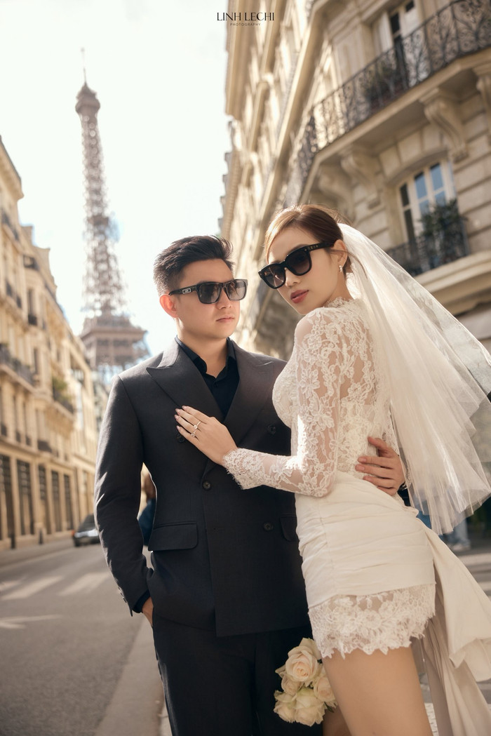 Đỗ Thị Hà và chồng là Viết Vương đang tận hưởng cuộc sống hôn nhân viên mãn.