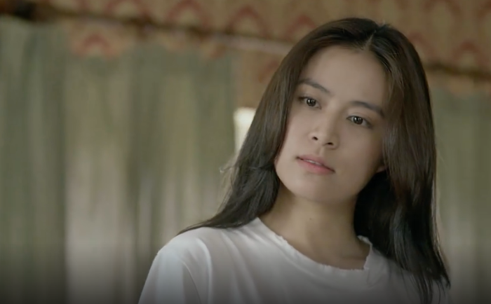 Biểu cảm của Hoàng Thùy Linh trong Mê cung trở thành chủ đề tranh luận trên mạng xã hội