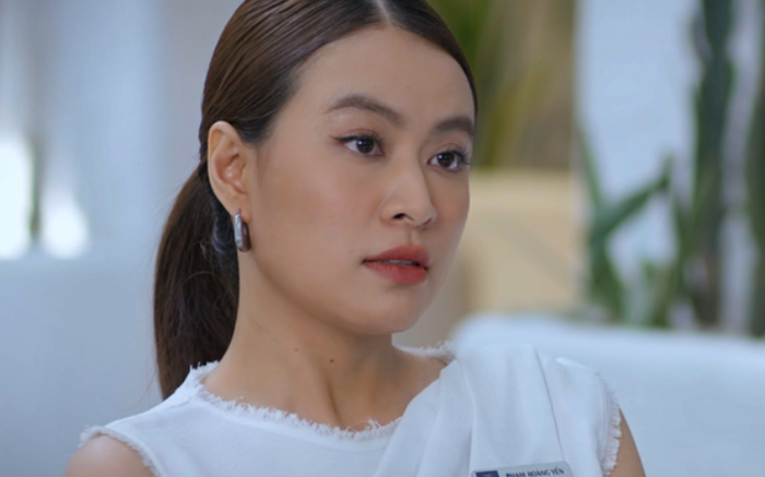 Hoàng Thùy Linh, từ gương mặt triển vọng đến màn tái xuất đầy tranh cãi