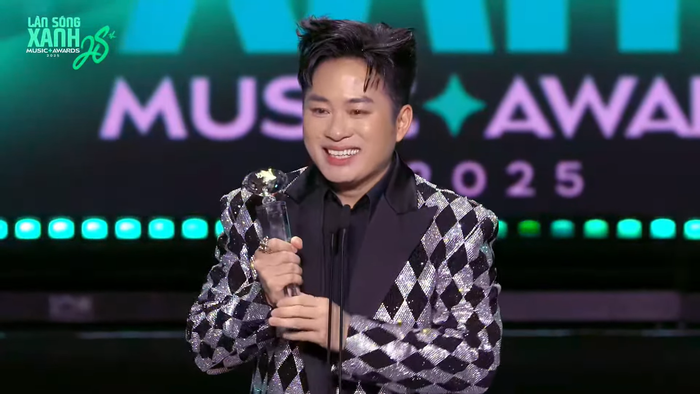 Tùng Dương xác nhận điều đặc biệt trên sân khấu Làn sóng xanh Ảnh 3