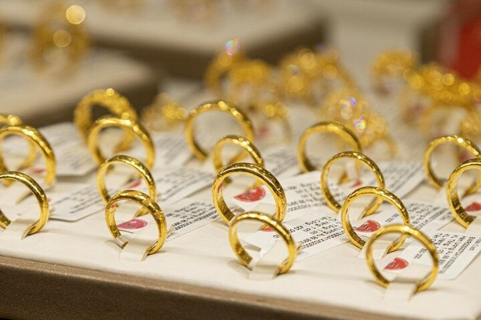 Giá vàng hôm nay (31/1): Chuyện gì đang xảy ra với vàng nhẫn? Ảnh 2