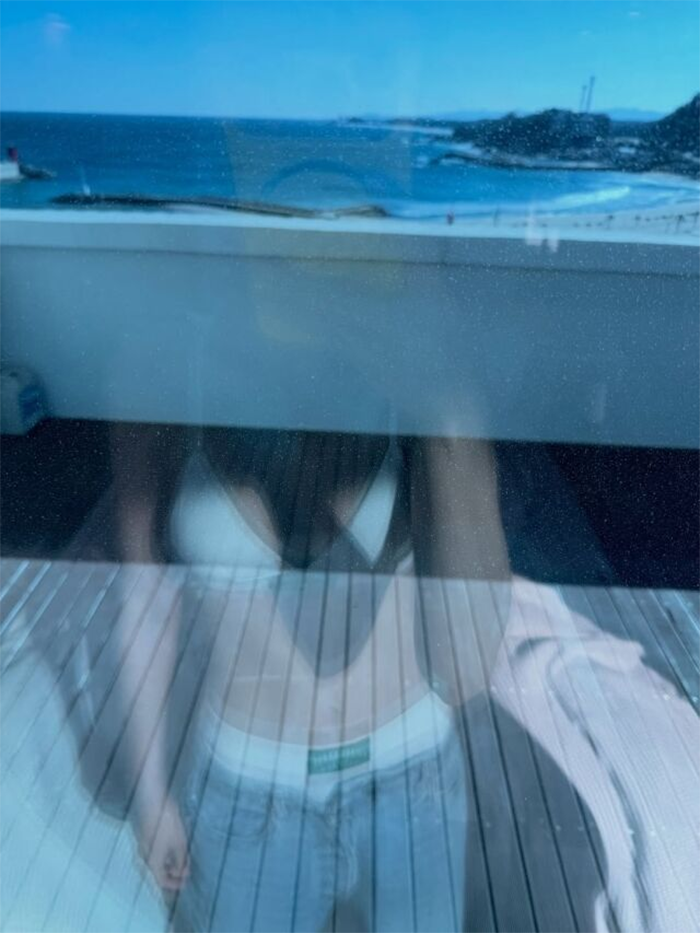 Những hình ảnh của Nana khiến dư luận xứ Hàn bàn tán.