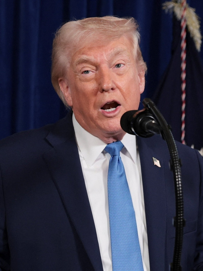 Ông Trump tại Palm Beach, Florida, Mỹ, ngày 3 tháng 1 năm 2026. REUTERS/Jonathan Ernst