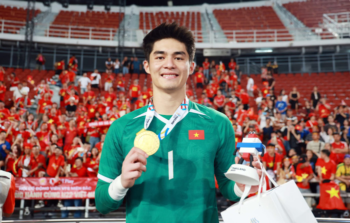 CLB HAGL vừa có thông báo gây choáng khi hé lộ mức giá 6,1 tỷ đồng của thủ môn Trần Trung Kiên. Ảnh: Anh Đồng