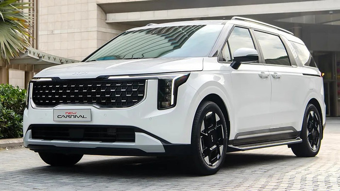 Mẫu xe sang 2 tỷ của Hoài Lâm phiên bản cao cấp hiện nay. Ảnh minh họa