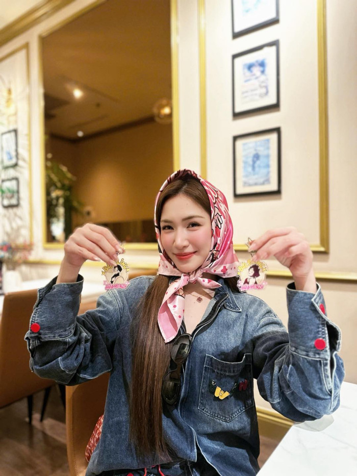 Hòa Minzy đang trong khoảng thời gian gấp rút, chuẩn bị cho fan concert của mình (Ảnh: FBNV).