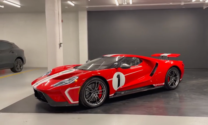 Màu sơn nguyên bản trên chiếc siêu xe của ông Đặng Lê Nguyên Vũ cũng đã trở thành một trong những lựa chọn đắt giá. (Ảnh: chụp màn hình)