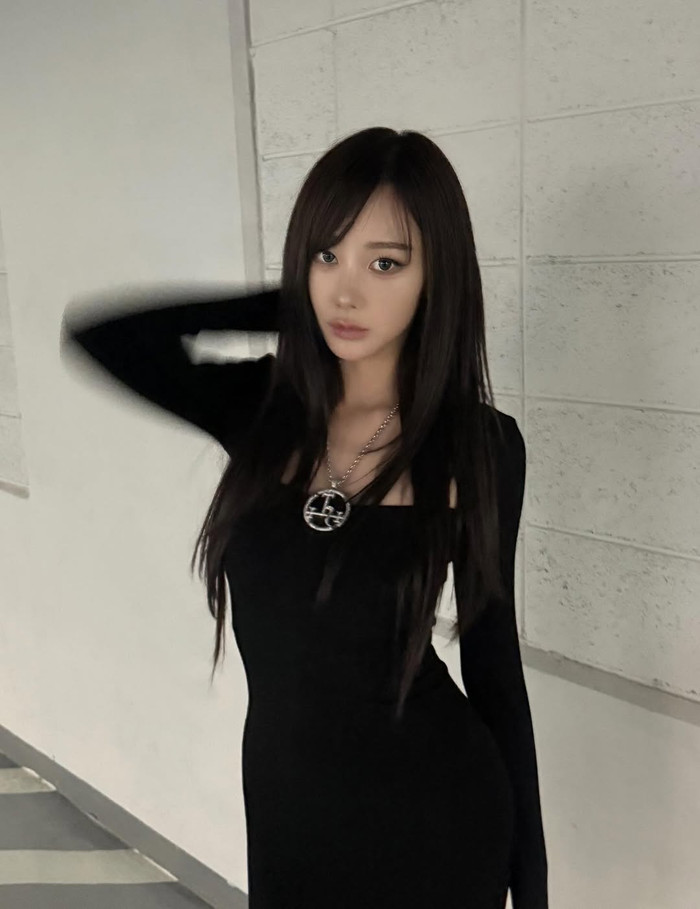 Giselle khá cởi mở trong việc đăng tải ảnh 'sống ảo' lên mạng xã hội. Ảnh: IGNV