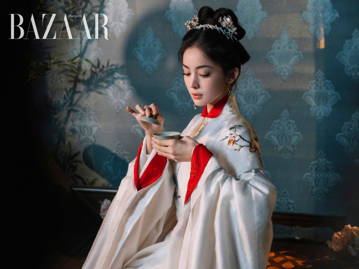 Diễn xuất của Cổ Lực Na Trát nhận về nhiều lời khen 'có cánh'.