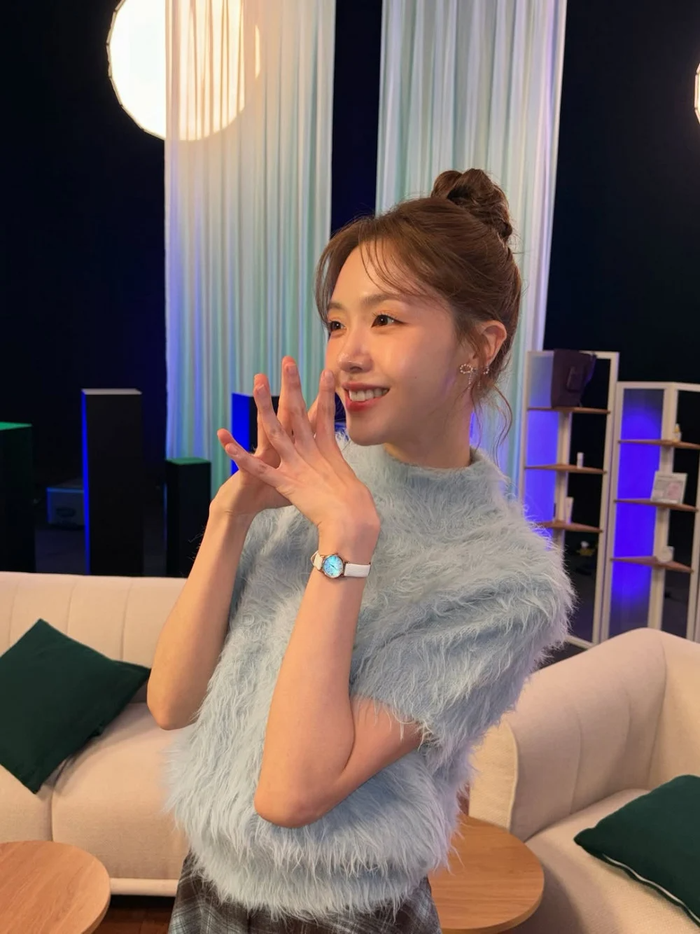 Nhiều cư dân mạng còn nhận xét đường nét gương mặt của Minah trông thon gọn hơn đáng kể sau khi kết hôn.&nbsp;