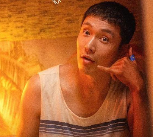 Phim xoay quanh người cha khiếm thính Tiểu Mã và con gái nhỏ Mộc Mộc. Trong thế giới của sự im lặng, tình phụ tử được thể hiện bằng những hành động giản dị nhưng đầy xúc động.