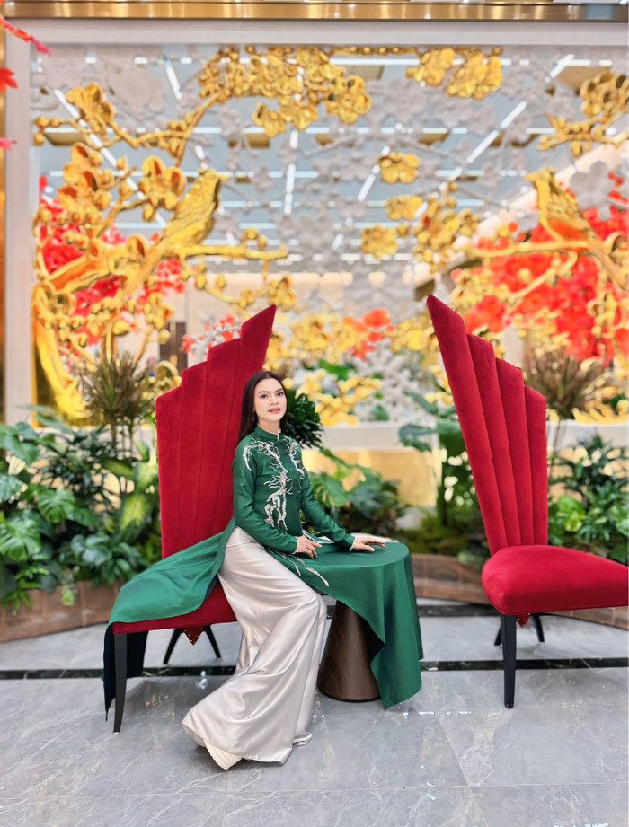 NSND Phạm Phương Thảo vẫn chăm chỉ đi làm trước khi nhập viện. Ảnh: FBNV