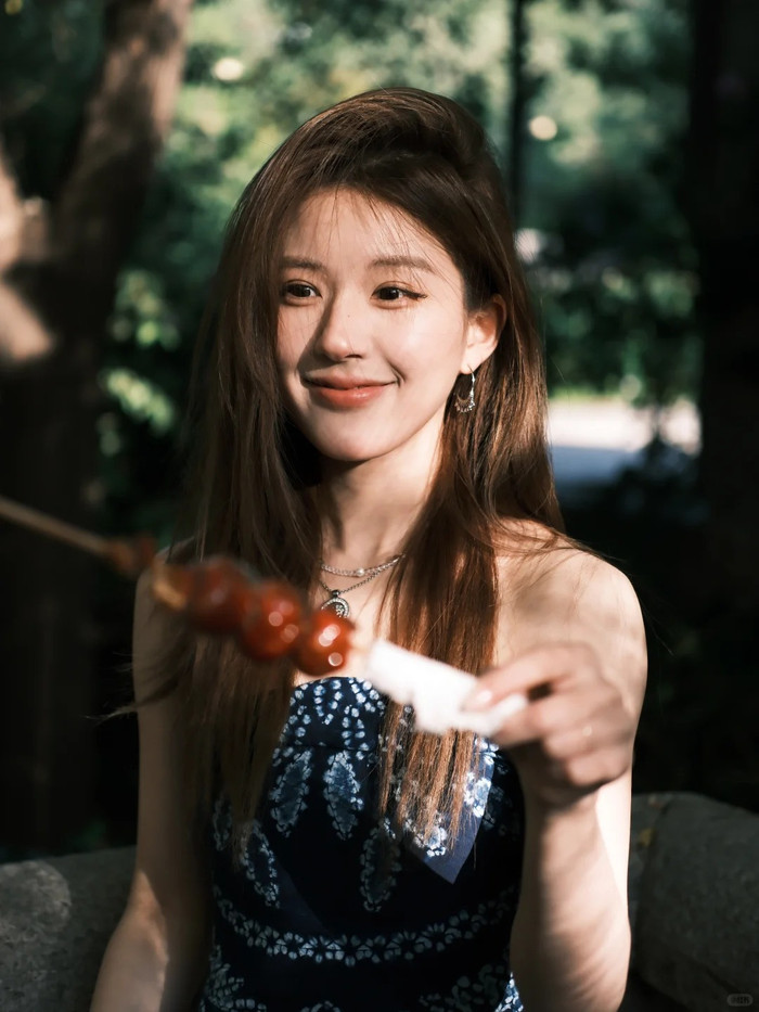 Triệu Lộ tư ngày càng nâng cao phong cách cá nhân. Ảnh: Weibo