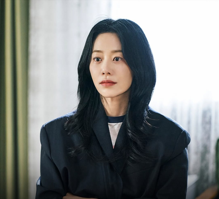 Go Hyun Jung là gương mặt quen thuộc của màn ảnh Hàn Quốc.