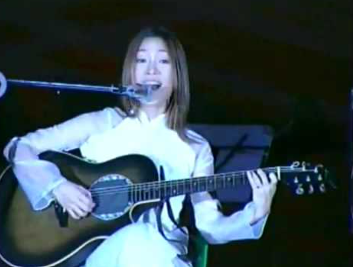 Xôn xao người đàn ông đặc biệt 24 năm trước của Mỹ Tâm Ảnh 2