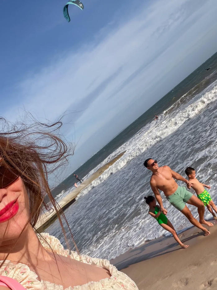 Hồ Ngọc Hà vẫn dành nhiều thời gian cho gia đình nhỏ của mình (Ảnh: ISNV).