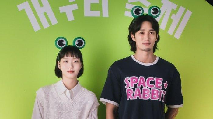 5 bộ phim Hàn Quốc có nhân vật chính hướng nội siêu đáng yêu Ảnh 2