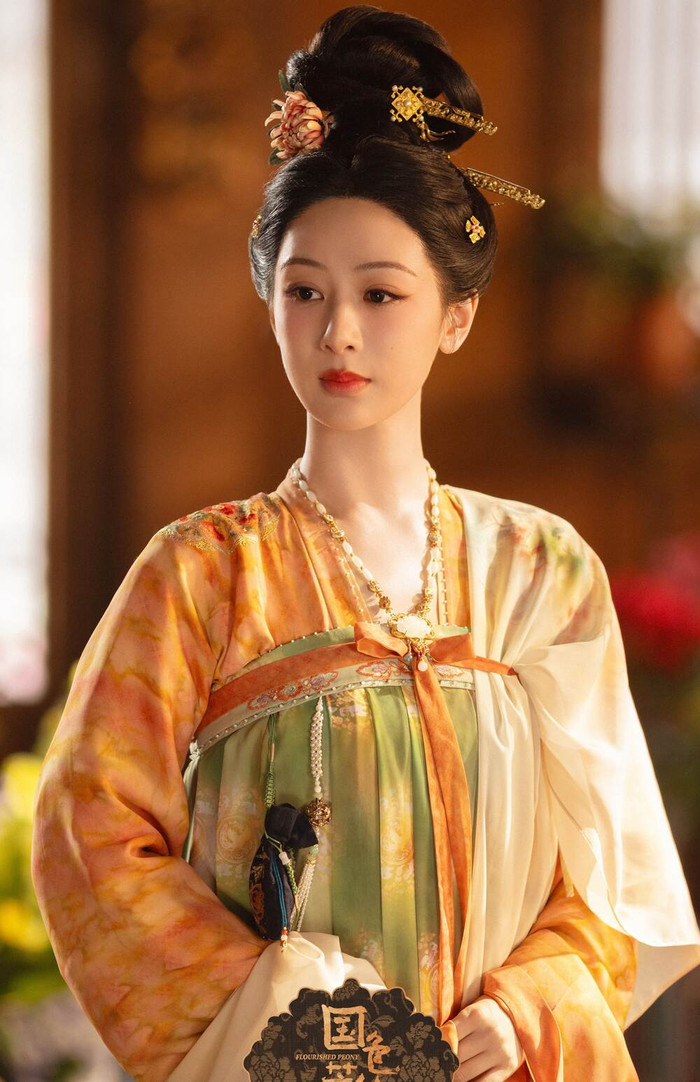 Khi sao Hoa ngữ hóa mỹ nhân nhà Đường: Dương Mịch, Lưu Thi Thi sang trọng; Lưu Diệc Phi đẹp rung động Ảnh 4