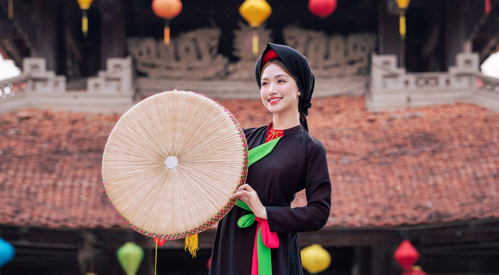 Hòa Minzy vượt mặt Sơn Tùng Ảnh 1