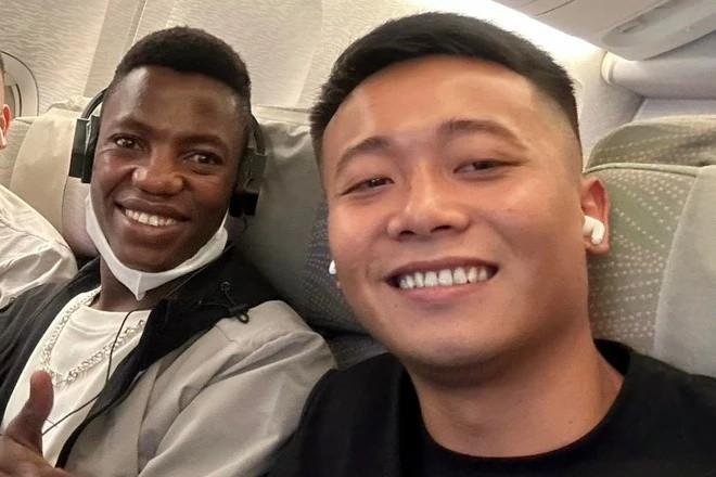 Trước đó, Lindo và Quang Linh Vlogs có mối quan hệ rất thân thiết với nhau.