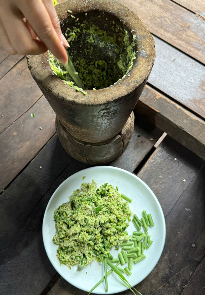 Món đậu giã tuy dân dã, dễ thực hiện nhưng ăn cực bắt cơm.