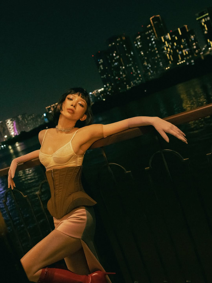 Ngay sau khi được đăng tải, loạt ảnh đã nhận về nhiều ý kiến (Ảnh: ISNV).