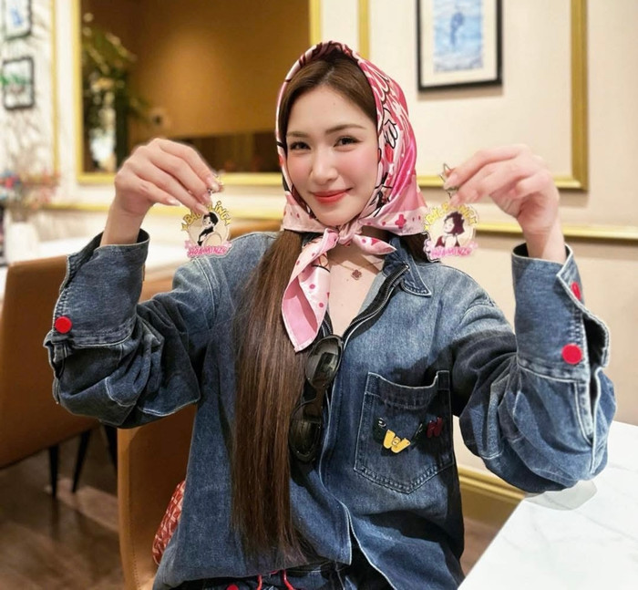 Bộ sưu tập thông minh của Hòa Minzy đến từ thương hiệu Apple. Ảnh: FBNV