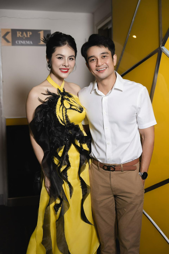 Vân Trang được chồng 'tháp tùng' trong một số sự kiện giải trí. Ảnh: FBNV