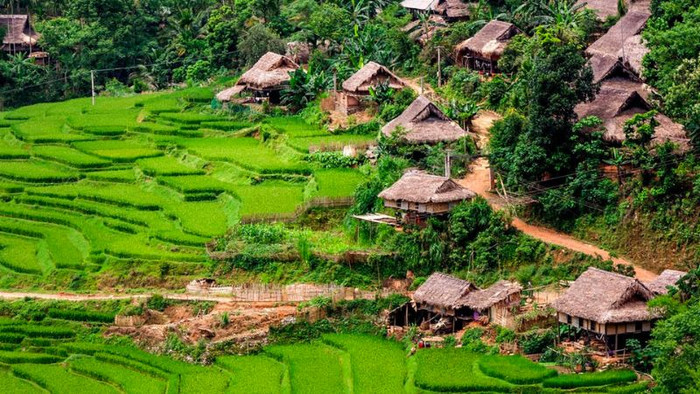 Những nếp nhà sàn ở bản Kho Mường. Ảnh: Sưu tầm