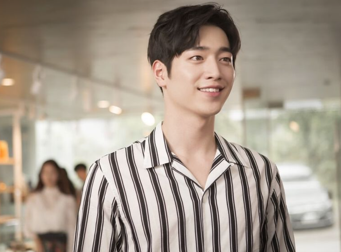 Seo Kang Joon đảm nhận hai nhân vật Nam Shin và Nam Shin III trong Are You Human Too?. Ảnh: NSX